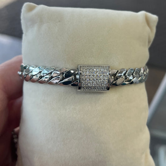 Pave Magnetic